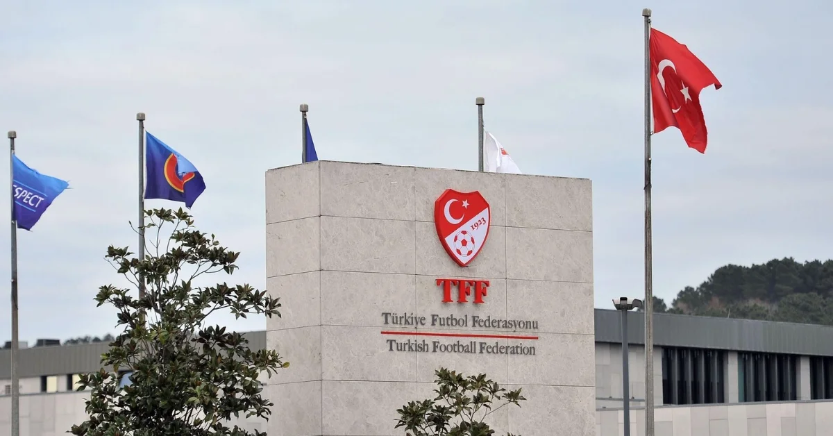 tff-acikladi-super-ligde-10-kulup-pfdkya-sevk-edildi-eEfIiffn